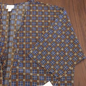 LuLaRoe Lindsay Kimono